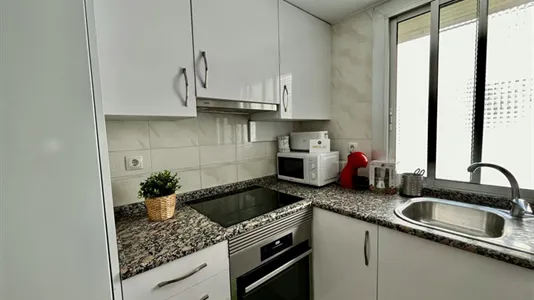 Rooms in Zaragoza - photo 8