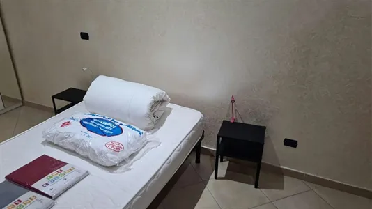 Rooms in Napoli Municipalità 2 - photo 4