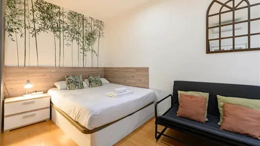 Apartments in Madrid Centro - photo 2