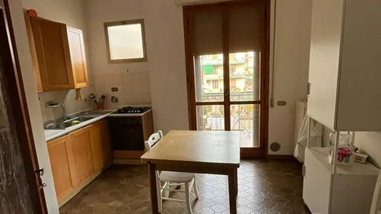 Rooms in Scandicci - photo 7