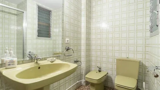 Rooms in Valencia L'Eixample - photo 8