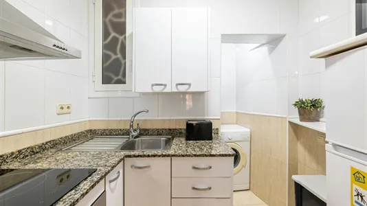 Apartments in Barcelona Ciutat Vella - photo 7