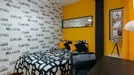 Room for rent, Alcalá de Henares, Comunidad de Madrid, &lt;span class=&quot;blurred street&quot; onclick=&quot;ProcessAdRequest(11520521)&quot;&gt;&lt;span class=&quot;hint&quot;&gt;See streetname&lt;/span&gt;[xxxxxxxxxxxxx]&lt;/span&gt;