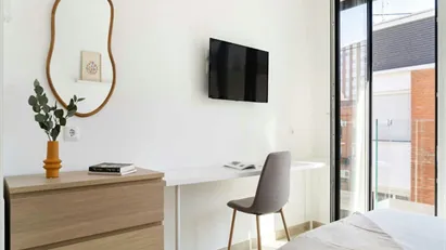 Room for rent in Madrid Fuencarral-El Pardo, Madrid