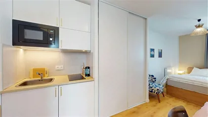 Room for rent in Nanterre, Île-de-France