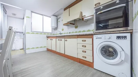 Rooms in Valencia Extramurs - photo 5