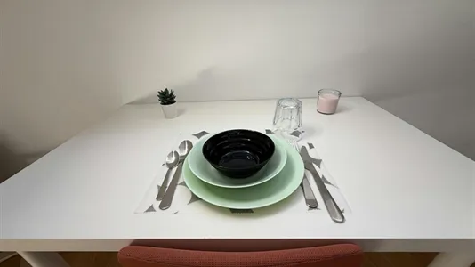 Rooms in Madrid Centro - photo 7