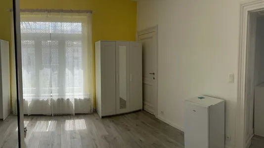 Rooms in Charleroi - photo 3