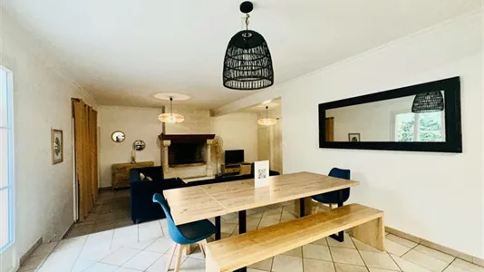 Houses in Torcy - photo 7