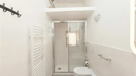 Rooms in Genoa - photo 7