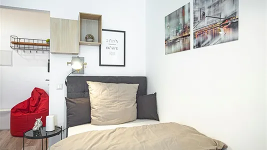 Apartments in Dusseldorf - photo 6