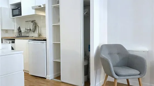 Apartments in Paris 17ème arrondissement - photo 7