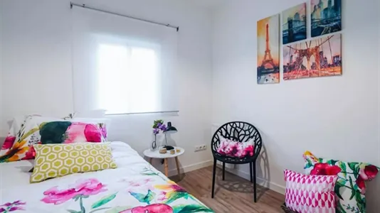 Rooms in Madrid Carabanchel - photo 10
