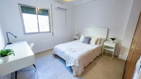 Rooms in El Cerezo - photo 2