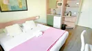 Apartment for rent, Bobigny, Île-de-France, &lt;span class=&quot;blurred street&quot; onclick=&quot;ProcessAdRequest(11616342)&quot;&gt;&lt;span class=&quot;hint&quot;&gt;See streetname&lt;/span&gt;[xxxxxxxxxxxxx]&lt;/span&gt;