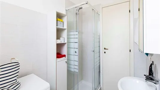 Rooms in Buccinasco - photo 10