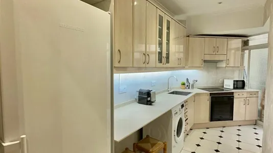 Rooms in Madrid Salamanca - photo 10