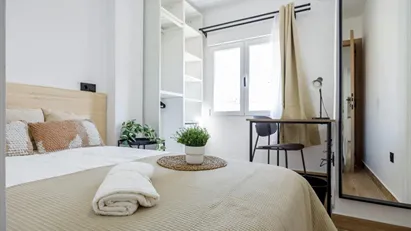 Room for rent in el Camí de Vera, Comunidad Valenciana