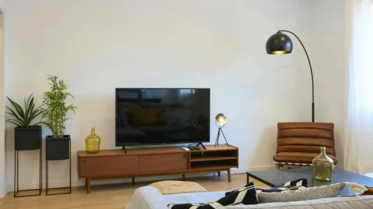 Apartments in Barcelona Eixample - photo 6