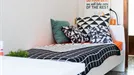 Room for rent, Cagliari, Sardegna, &lt;span class=&quot;blurred street&quot; onclick=&quot;ProcessAdRequest(7736154)&quot;&gt;&lt;span class=&quot;hint&quot;&gt;See streetname&lt;/span&gt;[xxxxxxxxxxxxx]&lt;/span&gt;