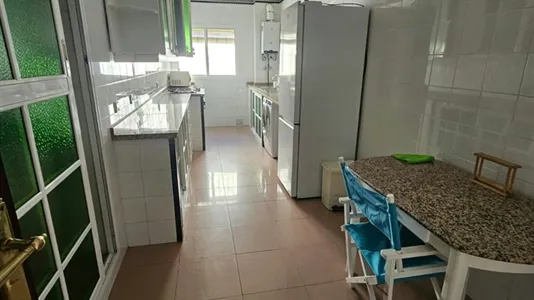 Rooms in Alfarería - photo 9