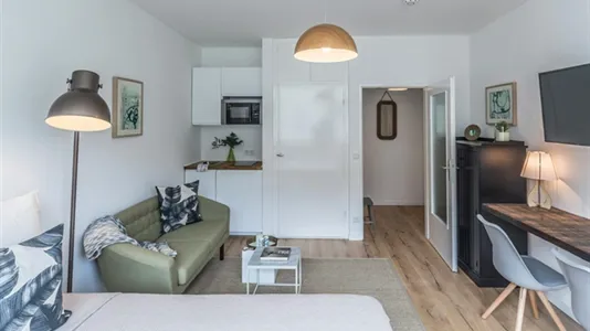 Apartments in Dusseldorf - photo 6