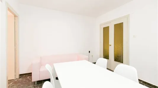 Rooms in Granada - photo 8