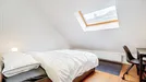 Room for rent, Charleroi, Henegouwen, &lt;span class=&quot;blurred street&quot; onclick=&quot;ProcessAdRequest(7714037)&quot;&gt;&lt;span class=&quot;hint&quot;&gt;See streetname&lt;/span&gt;[xxxxxxxxxxxxx]&lt;/span&gt;