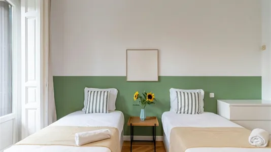 Rooms in Madrid Chamberí - photo 4