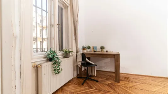 Rooms in Budapest Terézváros - photo 9