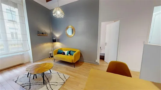 Apartments in Lyon - photo 6