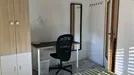 Room for rent, Milano Zona 6 - Barona, Lorenteggio, Milan, &lt;span class=&quot;blurred street&quot; onclick=&quot;ProcessAdRequest(12837538)&quot;&gt;&lt;span class=&quot;hint&quot;&gt;See streetname&lt;/span&gt;[xxxxxxxxxxxxx]&lt;/span&gt;