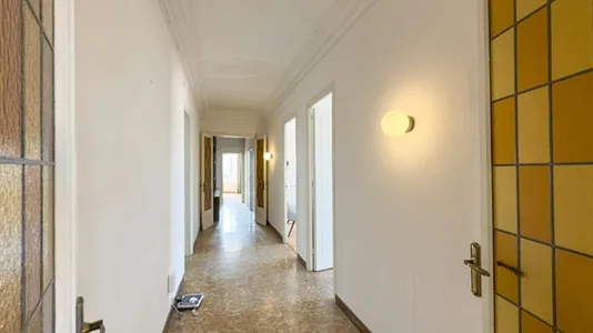 Rooms in Barcelona Ciutat Vella - photo 7