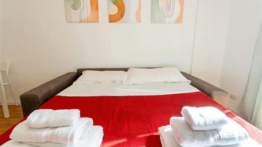 Apartments in Roma Municipio VIII – Appia Antica - photo 5