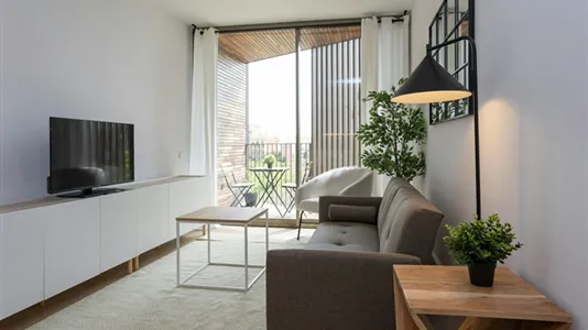 Apartments in Barcelona Eixample - photo 5