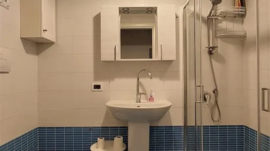 Rooms in Napoli Municipalità 2 - photo 4