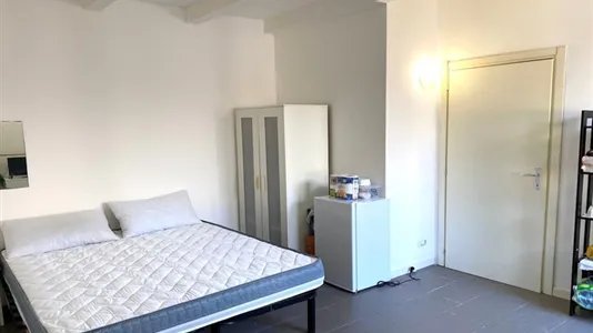 Rooms in Roma Municipio VI – Roma Delle Torri - photo 4