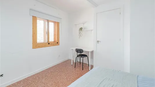 Rooms in Mislata - photo 5