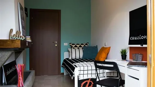 Rooms in Brescia - photo 1