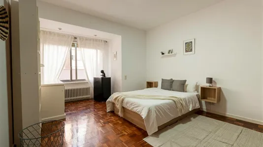 Rooms in Madrid Salamanca - photo 2
