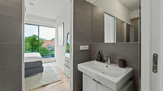 Apartments in Berlin Charlottenburg-Wilmersdorf - photo 4