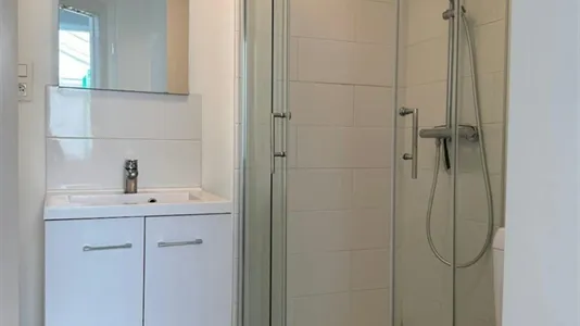 Rooms in Brussels Sint-Jans-Molenbeek - photo 9