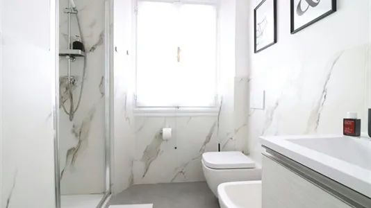 Rooms in Florence - photo 10