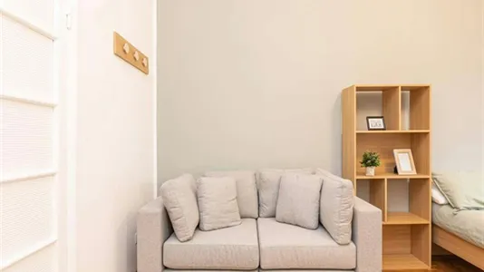 Rooms in Milano Zona 2 - Stazione Centrale, Gorla, Turro, Greco, Crescenzago - photo 8