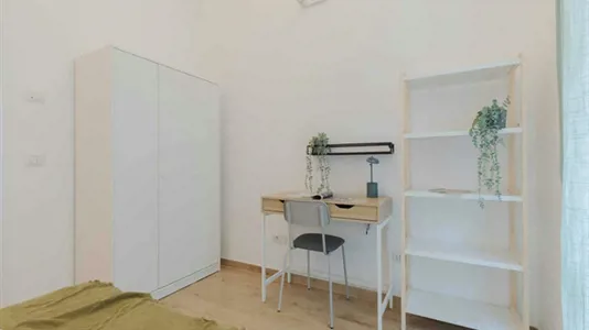 Rooms in Turin - photo 3
