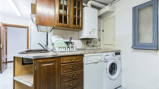 Rooms in Madrid Centro - photo 10