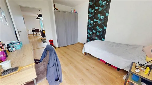 Rooms in Lyon - photo 3