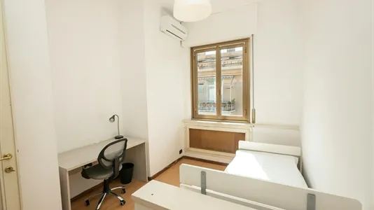 Rooms in Genoa - photo 4