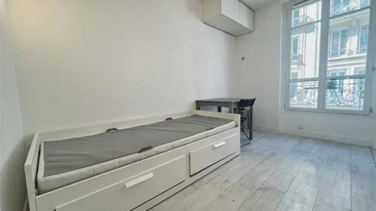 Apartments in Paris 17ème arrondissement - photo 3