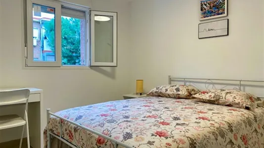 Rooms in Adaro - photo 2